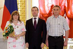 Наталья и Николай Архиповы, кавалеры ордена «Родительская слава».Москва, Кремль. 2 июня 2010.